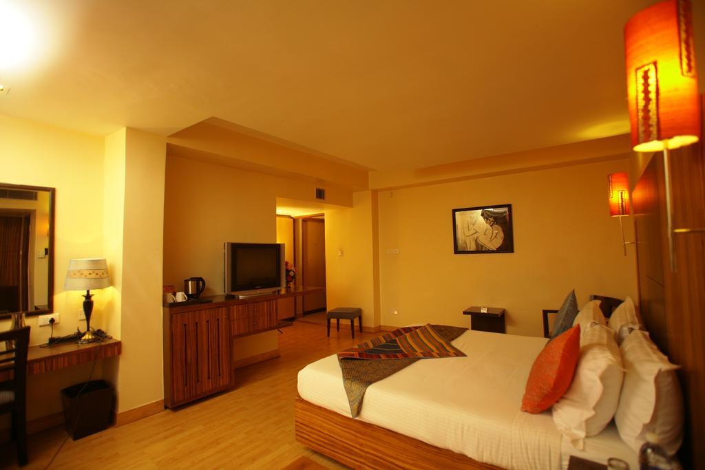 ​Justa Hyderabad Hotell Exteriör bild