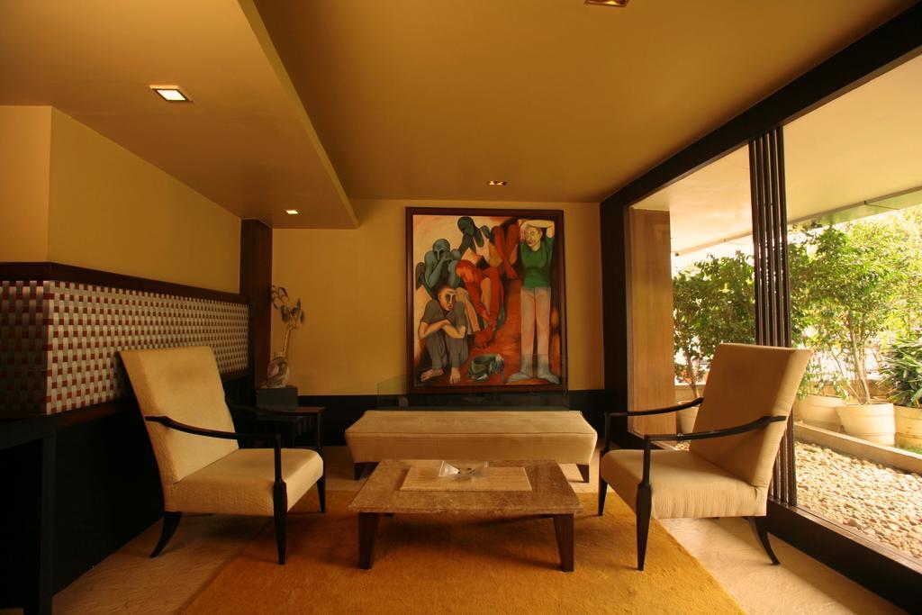 ​Justa Hyderabad Hotell Exteriör bild