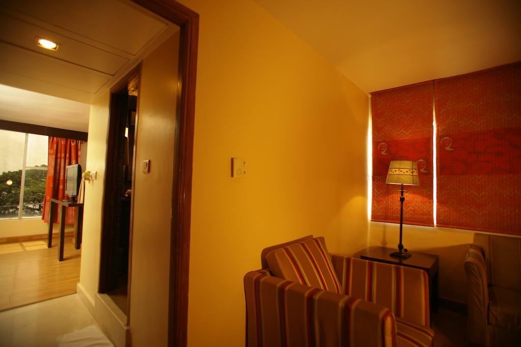 ​Justa Hyderabad Hotell Exteriör bild