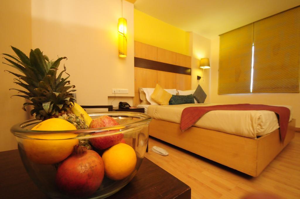 ​Justa Hyderabad Hotell Exteriör bild